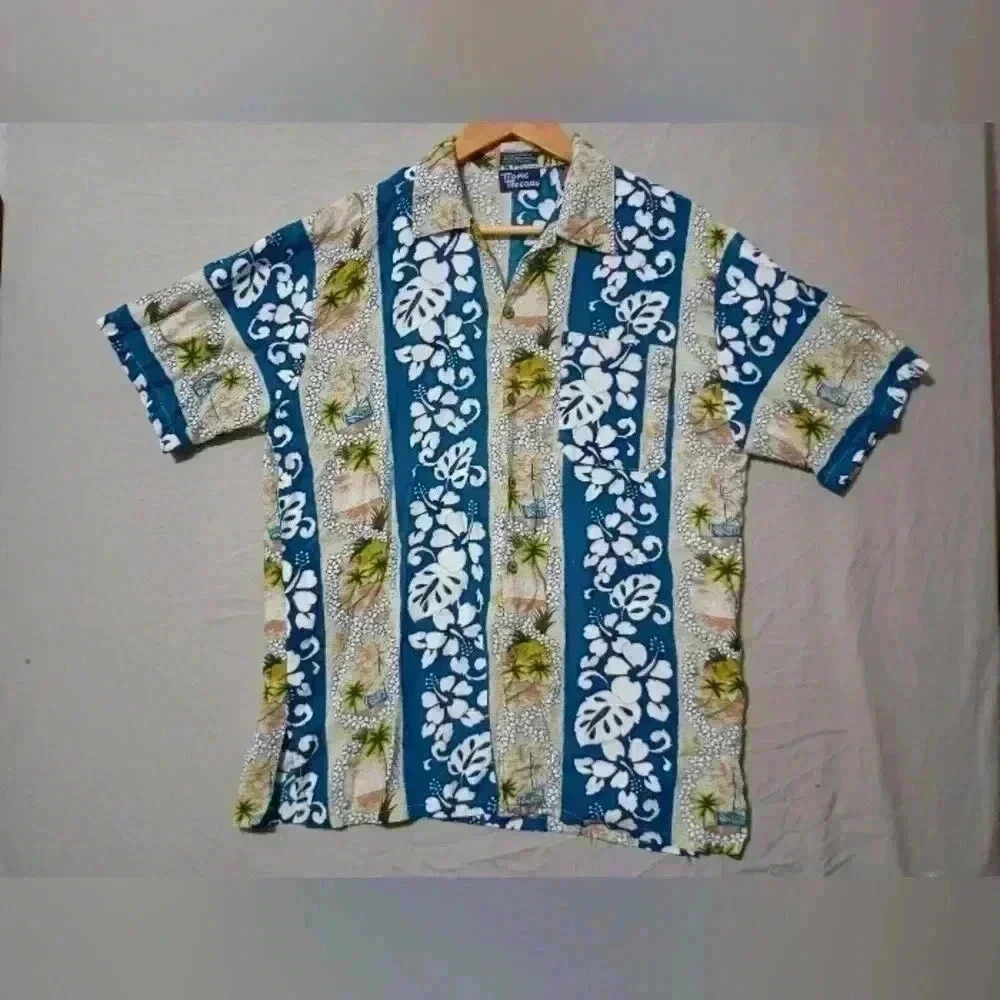 Tropic Threads Men's Short Sleeve Hawaiian Button Down Shirt Size L Vacation